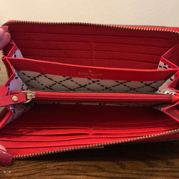 Red Kate Spade wallet - Picture 3 of 4
